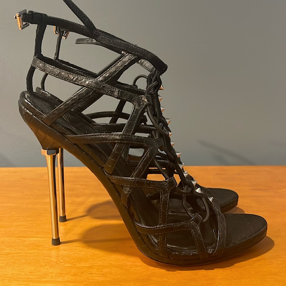 NEW Brian Atwood Cage Spike Style Sandal Chrome Stiletto 4” heels; Black, Size 8